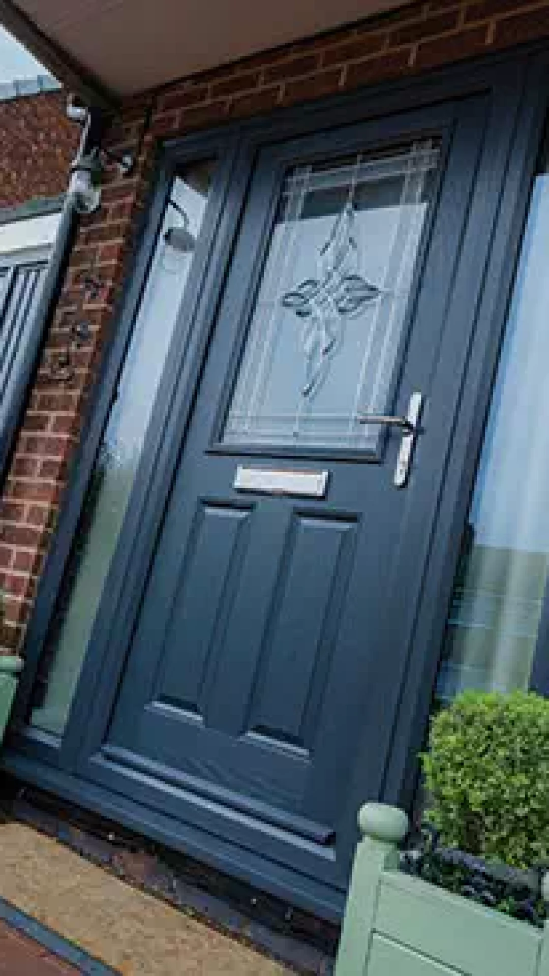 Composite door in grey anthracite Leeds West Yorkshire